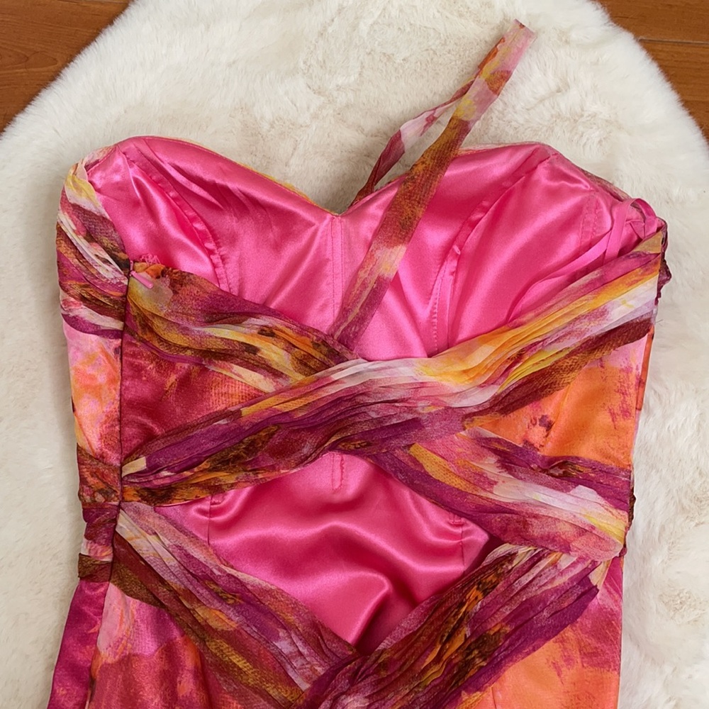 Gorgeous Prom Dress - Picture 3 of 5